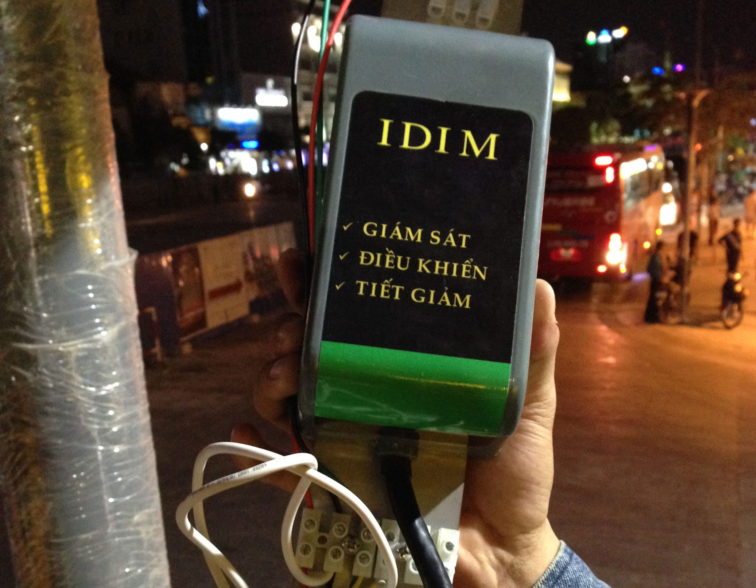 Bộ điều khiển đèn IDIM
